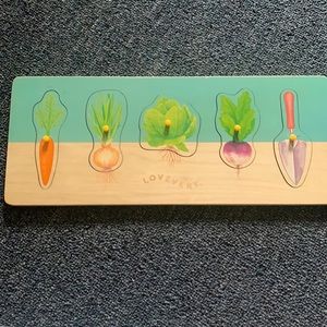 Lovevery Montessori Puzzle